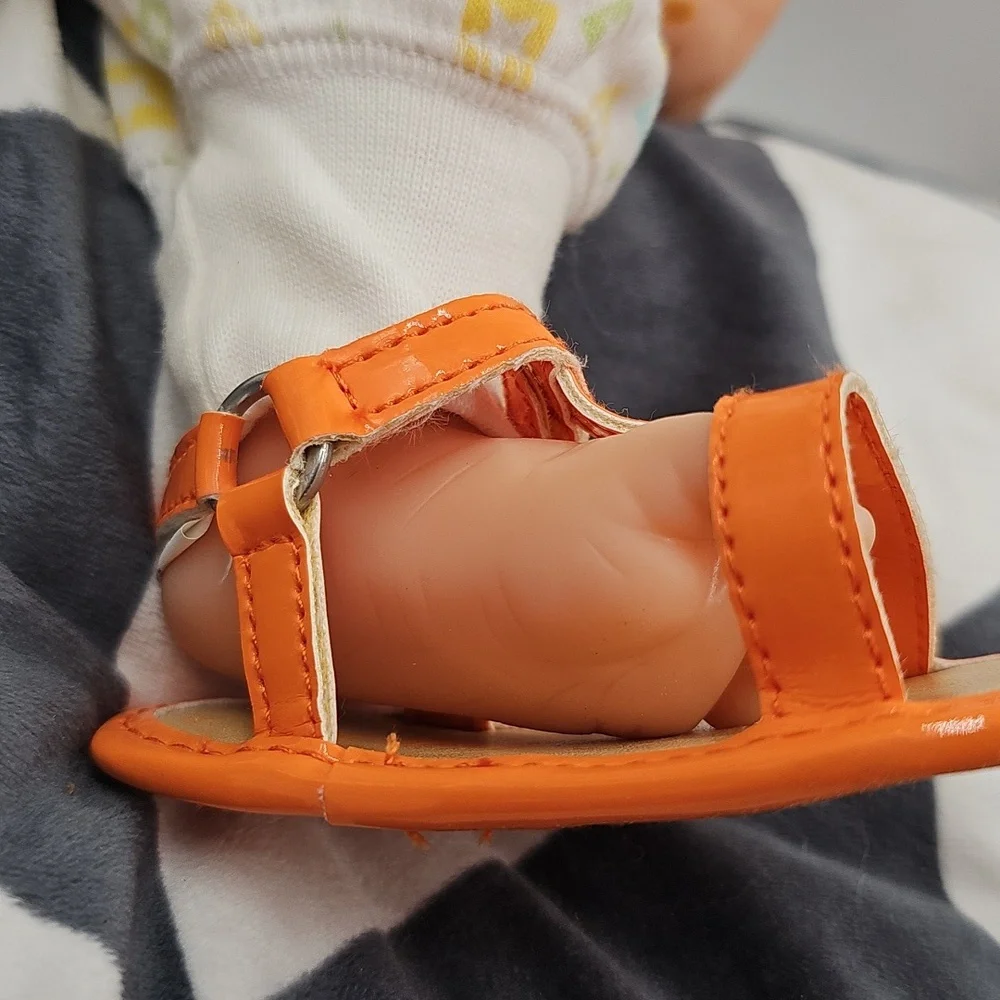 Old Navy Baby Velcro Straps Sandals Orange Sz. 1